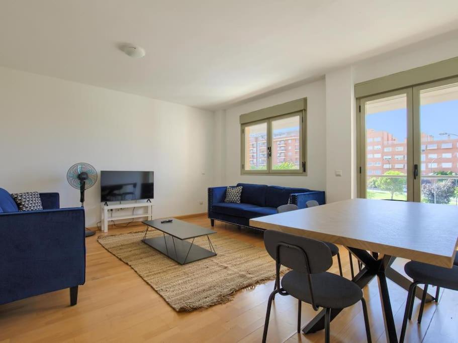 Ferienwohnung Dobo Madrid Bercial Getafe Exterior foto